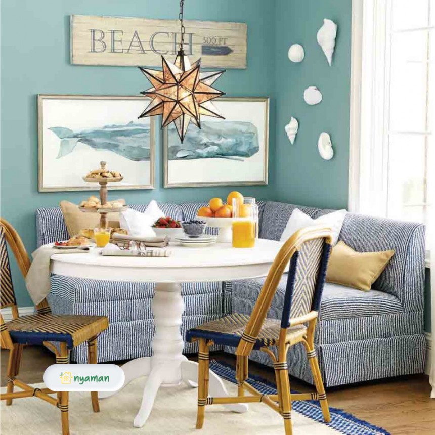 Dekorasi dinding di sudut ruangan