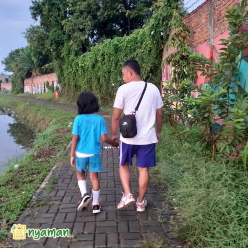 Jenis Olahraga yang Bisa Dilakukan di Rumah dengan Anak (1/2), Jogging