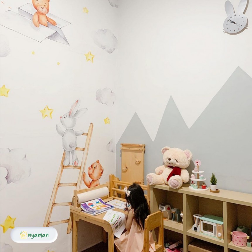 Penuh warna selalu menarik untuk anak